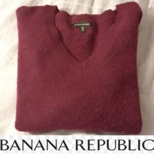 Size XS Banana Republic Maroon Burgundy V Neck Sweater Merino Wool Alpaca